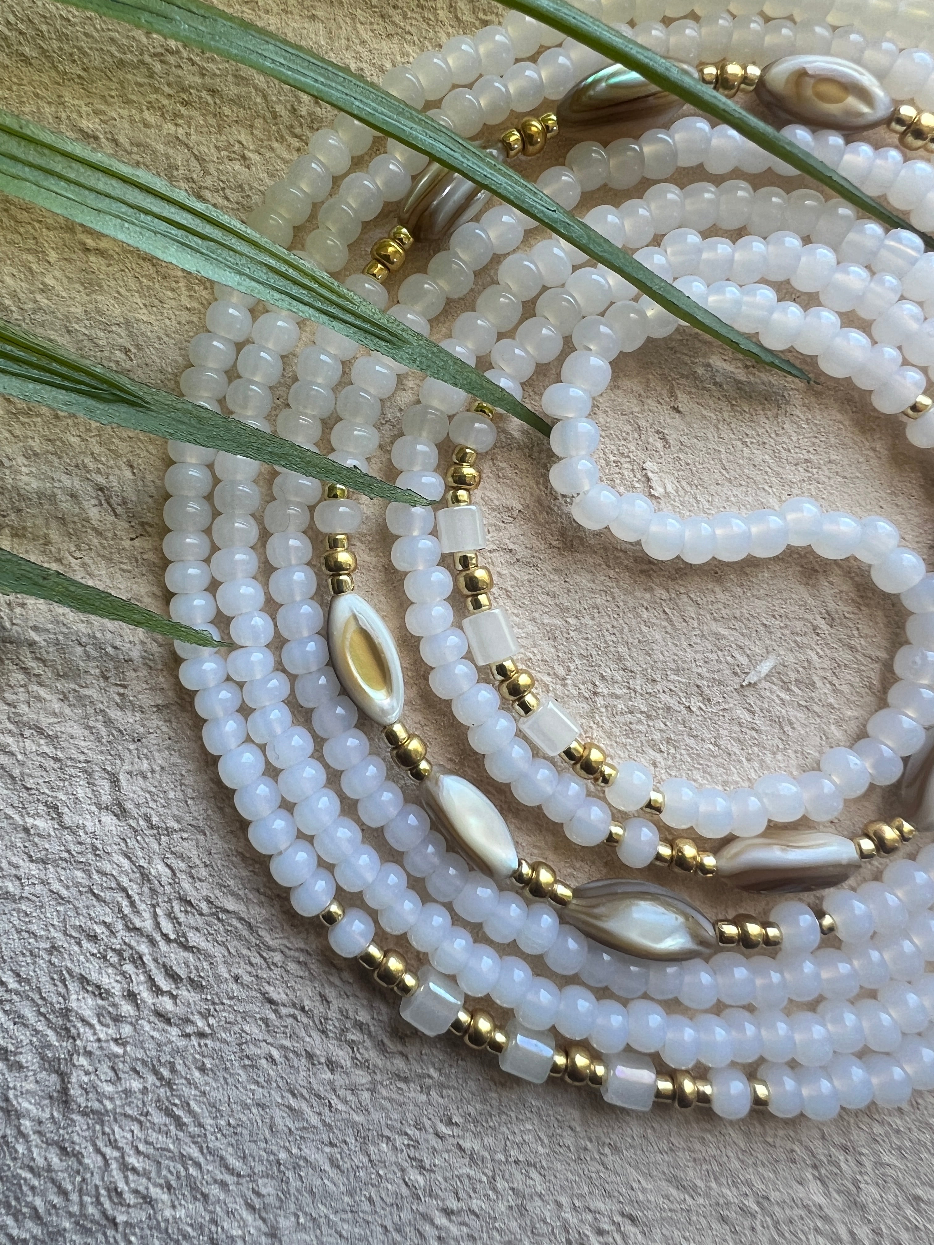 Bomb•Shell Waistbead